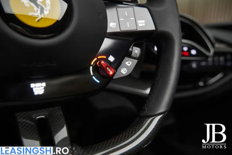 Ferrari SF90 din 2024 cu 2.200 km - oferta FER210999 - foto 39