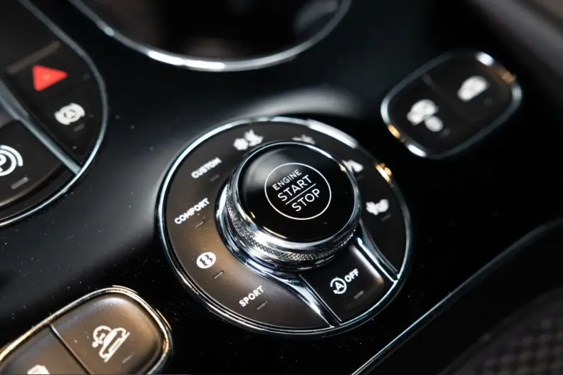 Bentley Bentayga din 2023 cu 17.766 km - oferta BEN211000 - foto 26