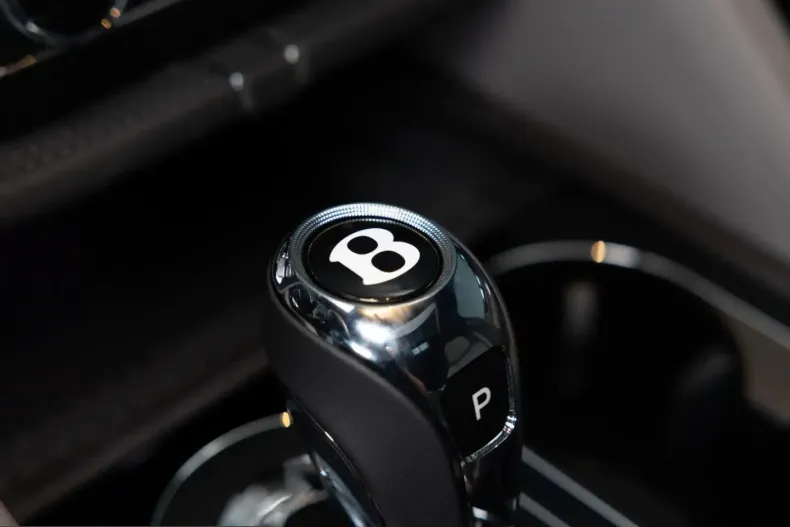 Bentley Bentayga din 2023 cu 17.766 km - oferta BEN211000 - foto 27
