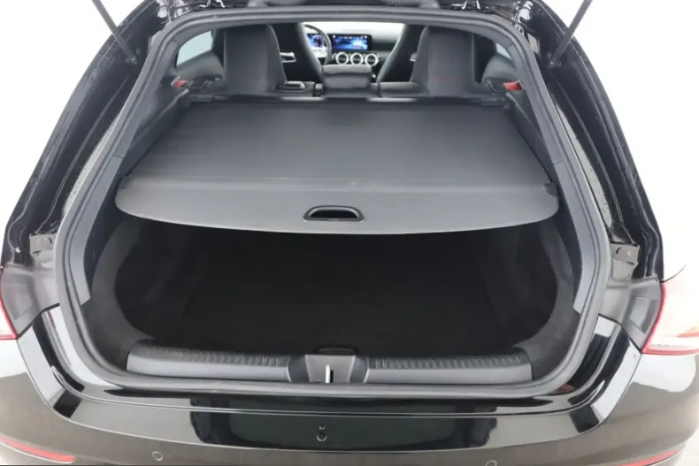 Mercedes-Benz CLA 35 AMG Shooting Brake (Clasa CLA) din 2023 cu 26.200 km - oferta MER211002 - foto 16