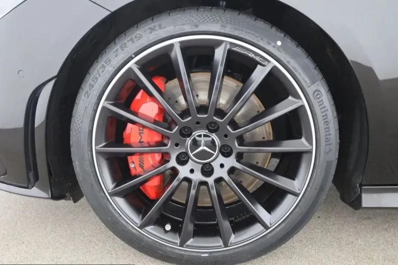 Mercedes-Benz CLA 35 AMG Shooting Brake (Clasa CLA) din 2023 cu 26.200 km - oferta MER211002 - foto 17