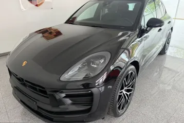 Porsche Macan din 2022 - oferta POR211003