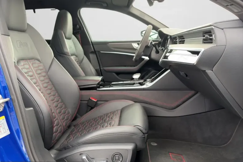 Audi RS6 din 2023 cu 69.990 km - oferta AUD211004 - foto 8
