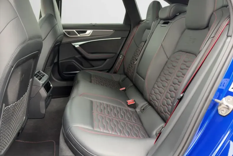 Audi RS6 din 2023 cu 69.990 km - oferta AUD211004 - foto 14
