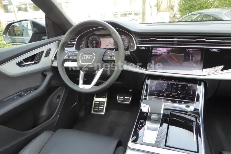 Audi Q8 din 2025 cu 8.900 km - oferta AUD211018 - foto 12