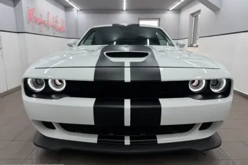 Dodge Challenger din 2023 - oferta DOD211020