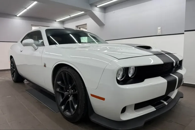 Dodge Challenger din 2023 cu 36.984 km - oferta DOD211020 - foto 3