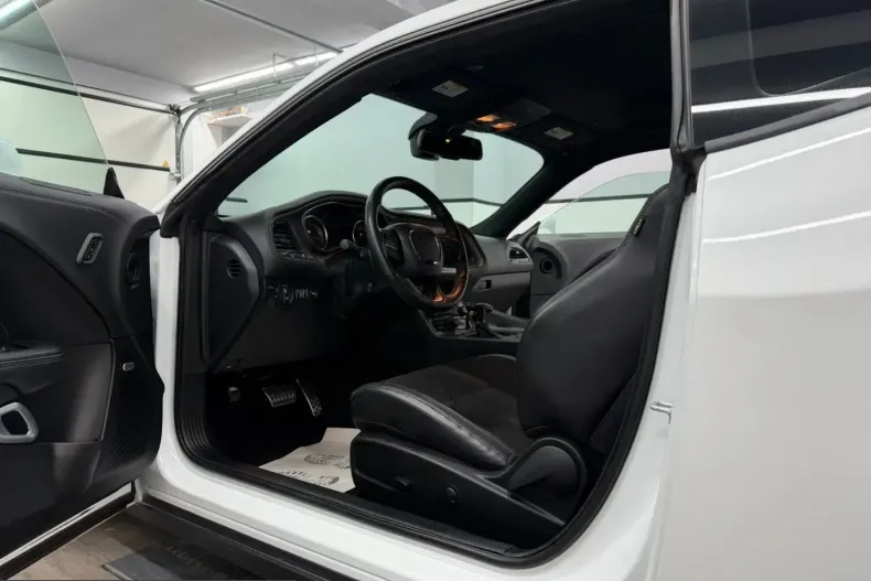 Dodge Challenger din 2023 cu 36.984 km - oferta DOD211020 - foto 23