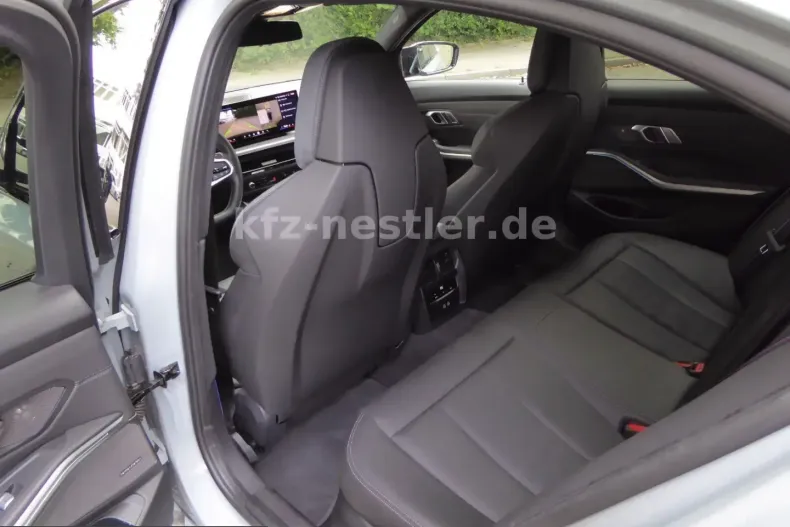 BMW M3 (Seria 3) din 2025 cu 19.900 km - oferta BMW211021 - foto 10