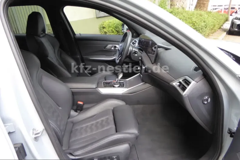 BMW M3 (Seria 3) din 2025 cu 19.900 km - oferta BMW211021 - foto 15