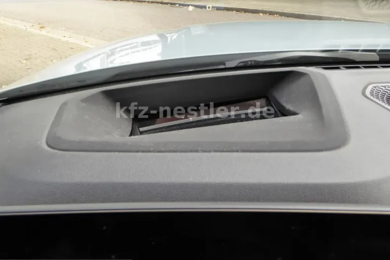 BMW M3 (Seria 3) din 2025 cu 19.900 km - oferta BMW211021 - foto 19