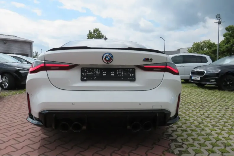 BMW M4 (Seria 4) din 2023 cu 29.811 km - oferta BMW211030 - foto 4