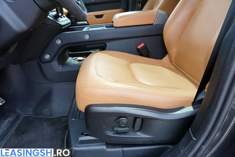Land Rover Defender din 2024 cu 34.500 km - oferta LAN211031 - foto 13