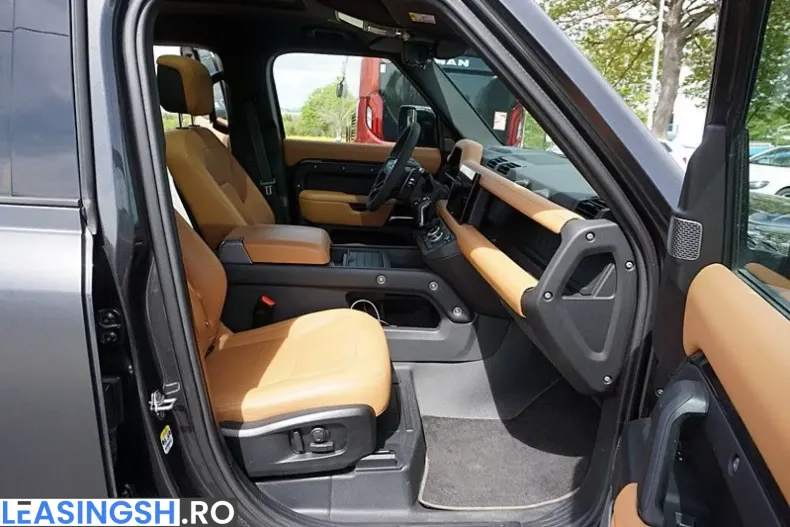 Land Rover Defender din 2024 cu 34.500 km - oferta LAN211031 - foto 28