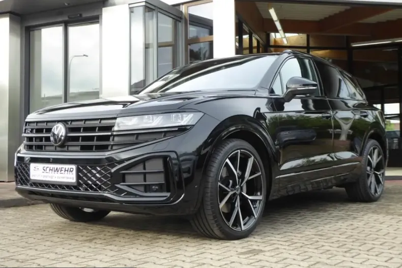 Volkswagen Touareg din 2025 cu 14.771 km - oferta VOL211034 - foto 1