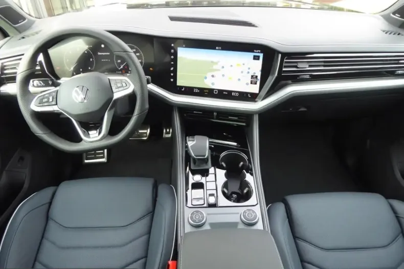 Volkswagen Touareg din 2025 cu 14.771 km - oferta VOL211034 - foto 7