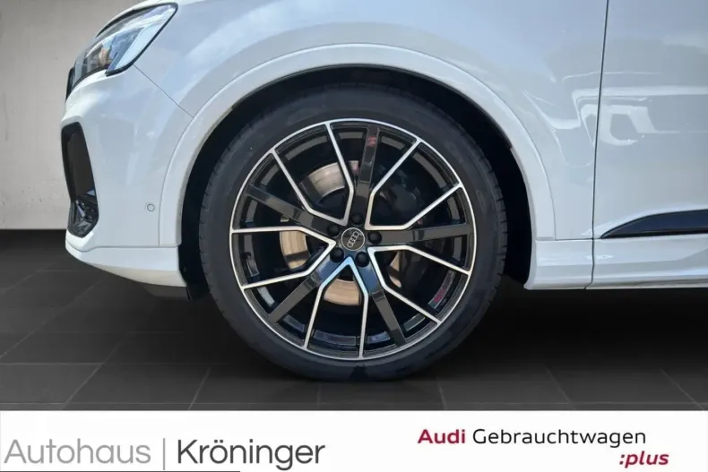 Audi SQ7 din 2025 cu 17.501 km - oferta AUD211035 - foto 8