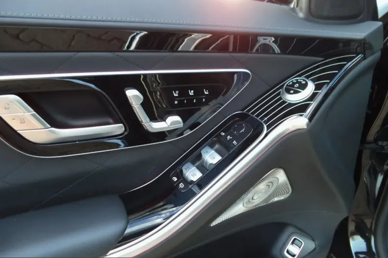 Mercedes-Benz S 400 (Clasa S) din 2022 cu 59.218 km - oferta MER211040 - foto 18