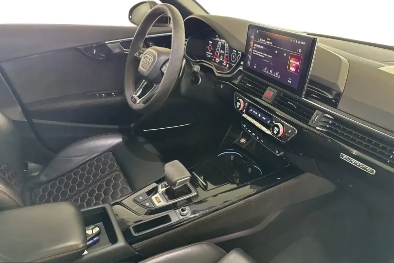 Audi RS4 din 2023 cu 45.195 km - oferta AUD211043 - foto 11
