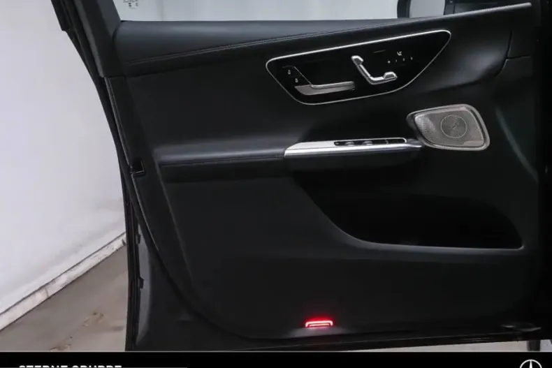 Mercedes-Benz GLC 63 AMG (Clasa GLC) din 2024 cu 4.076 km - oferta MER211062 - foto 8