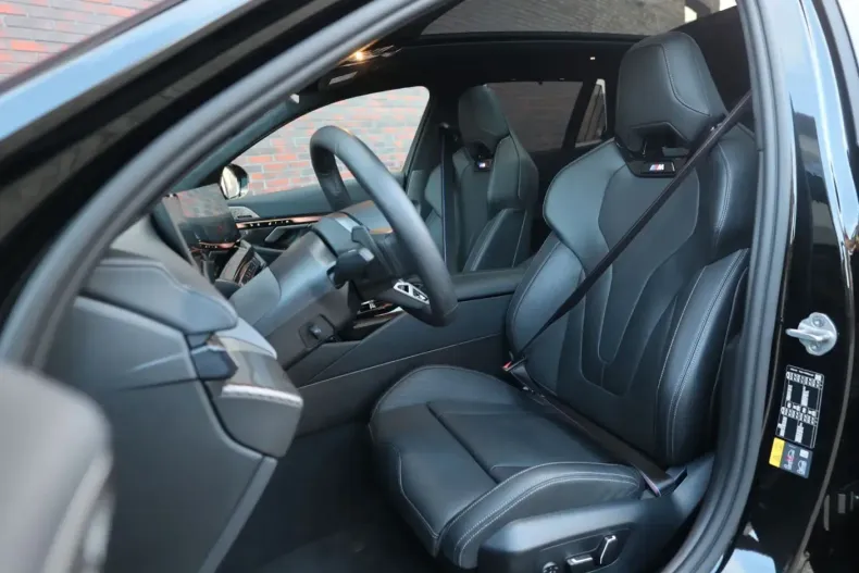 BMW 550 (Seria 5) din 2025 cu 9.799 km - oferta BMW211063 - foto 27