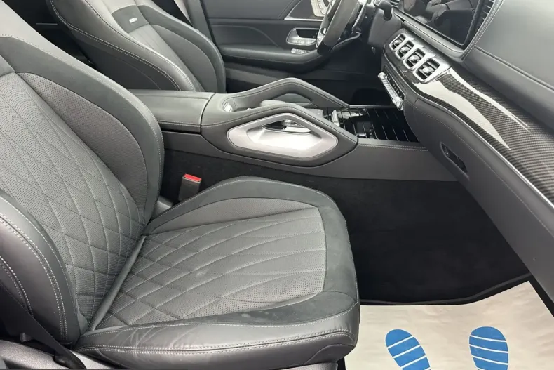 Mercedes-Benz GLE 63 AMG (Clasa GLE) din 2025 cu 15.000 km - oferta MER211066 - foto 8