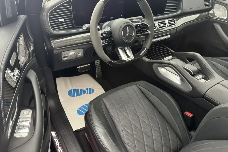 Mercedes-Benz GLE 63 AMG (Clasa GLE) din 2025 cu 15.000 km - oferta MER211066 - foto 15