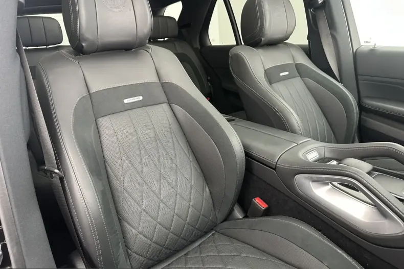 Mercedes-Benz GLE 63 AMG (Clasa GLE) din 2025 cu 15.000 km - oferta MER211066 - foto 28