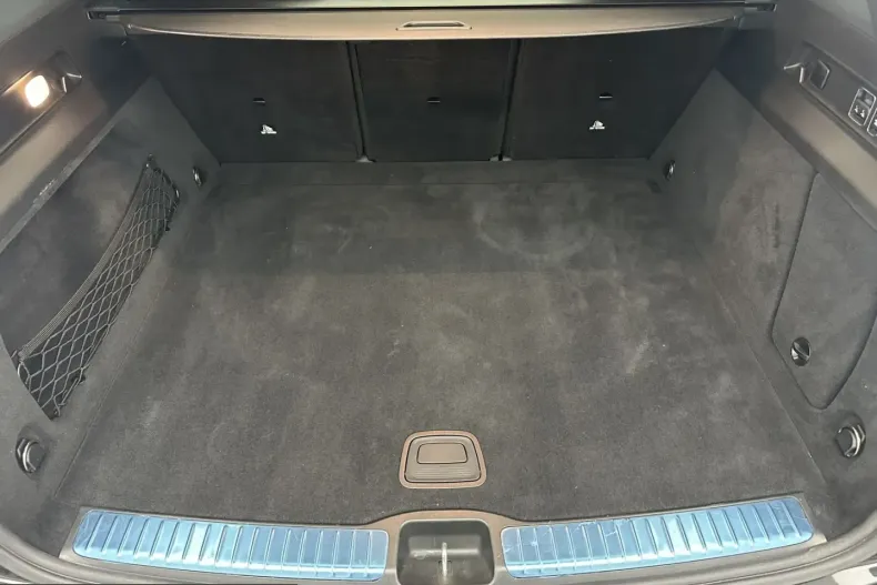 Mercedes-Benz GLE 63 AMG (Clasa GLE) din 2025 cu 15.000 km - oferta MER211066 - foto 40