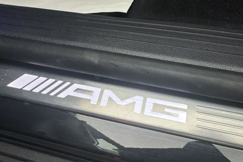 Mercedes-Benz GLE 63 AMG (Clasa GLE) din 2025 cu 15.000 km - oferta MER211066 - foto 44