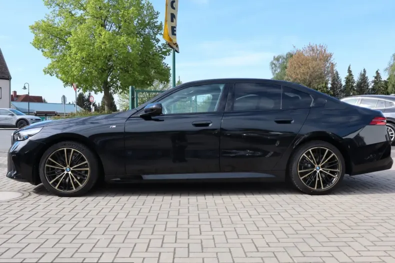 BMW 520 (Seria 5) din 2024 cu 17.690 km - oferta BMW211071 - foto 8