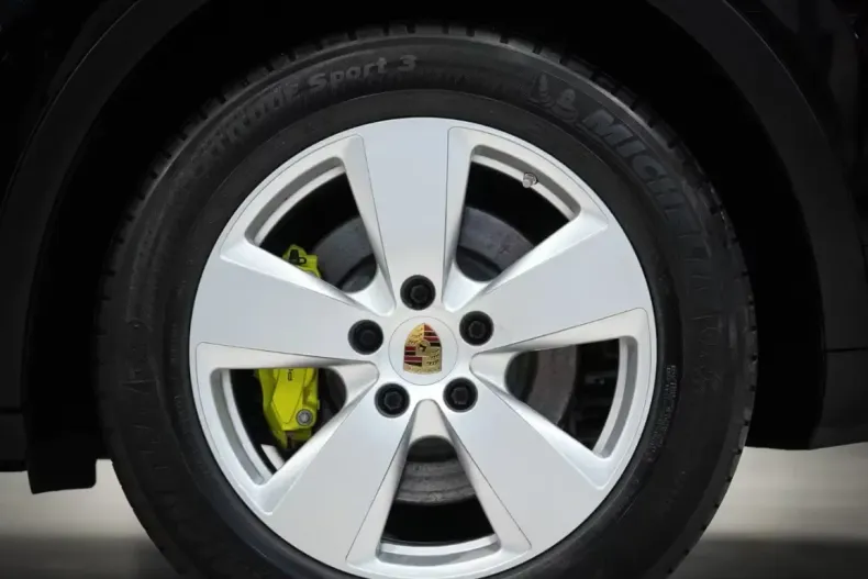 Porsche Cayenne din 2021 cu 69.952 km - oferta POR211078 - foto 9