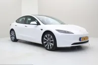 Tesla Model 3 din 2024 cu 41.185 km - oferta TES211089 - foto 4