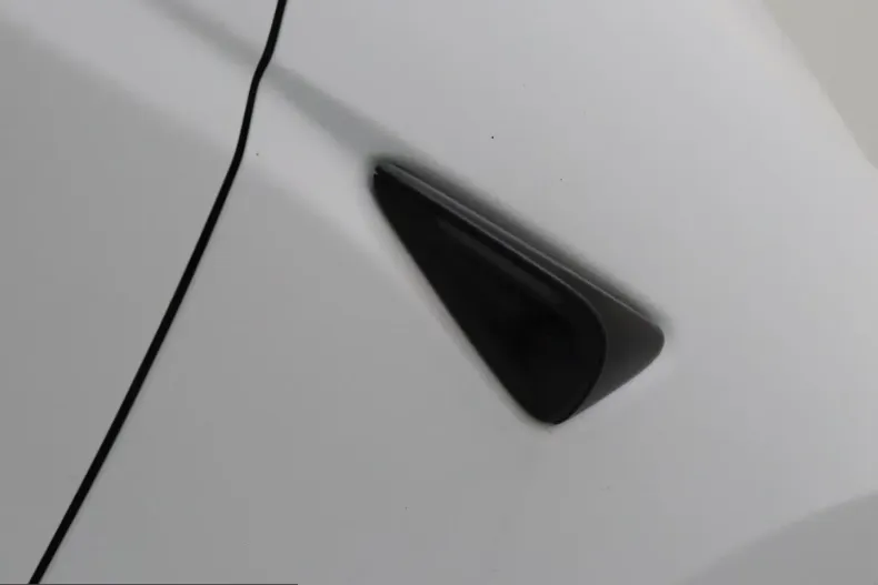 Tesla Model 3 din 2024 cu 41.185 km - oferta TES211089 - foto 12