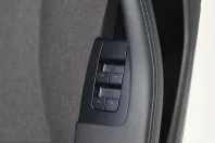Tesla Model 3 din 2024 cu 41.185 km - oferta TES211089 - foto 25
