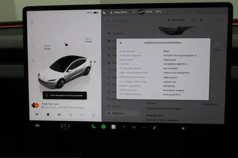 Tesla Model 3 din 2024 cu 41.185 km - oferta TES211089 - foto 32