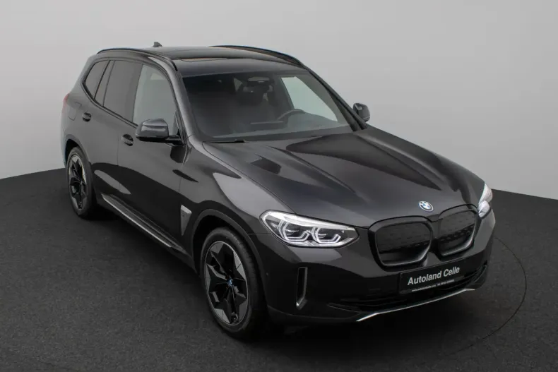 BMW iX3 (Seria X) din 2021 cu 62.273 km - oferta BMW211091 - foto 2