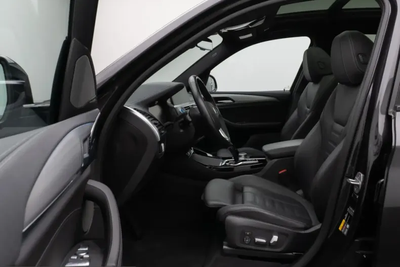 BMW iX3 (Seria X) din 2021 cu 62.273 km - oferta BMW211091 - foto 18