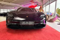Porsche Taycan din 2023 cu 63.999 km - oferta POR211093 - foto 3