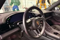 Porsche Taycan din 2023 cu 63.999 km - oferta POR211093 - foto 13