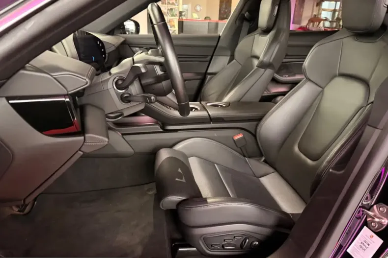 Porsche Taycan din 2023 cu 63.999 km - oferta POR211093 - foto 15