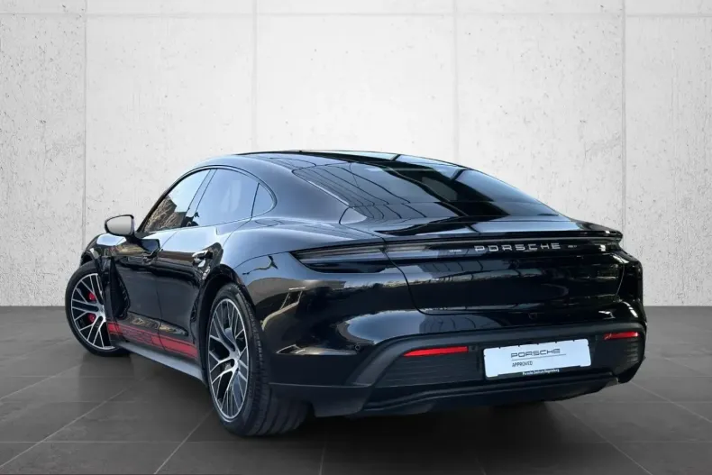 Porsche Taycan din 2024 cu 17.700 km - oferta POR211094 - foto 3