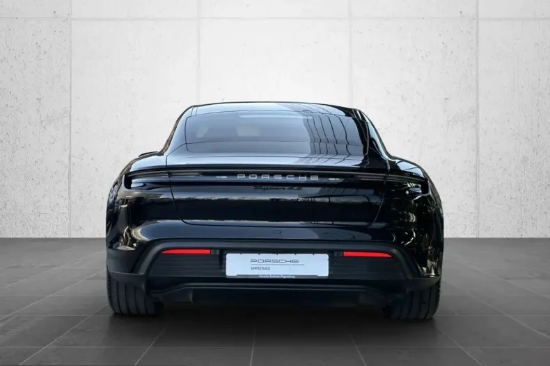 Porsche Taycan din 2024 cu 17.700 km - oferta POR211094 - foto 5