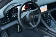 Porsche Taycan din 2024 cu 17.700 km - oferta POR211094 - foto 7
