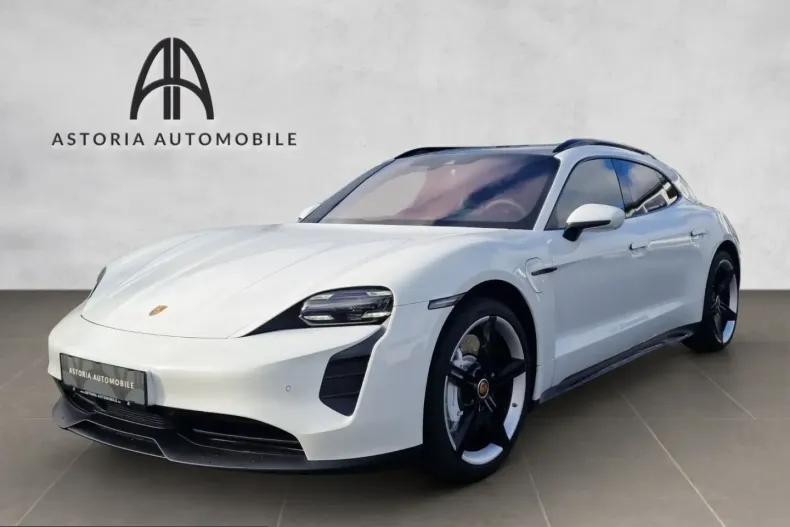 Porsche Taycan din 2022 cu 57.770 km - oferta POR211095 - foto 1