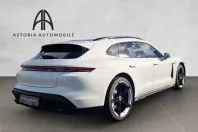 Porsche Taycan din 2022 cu 57.770 km - oferta POR211095 - foto 7