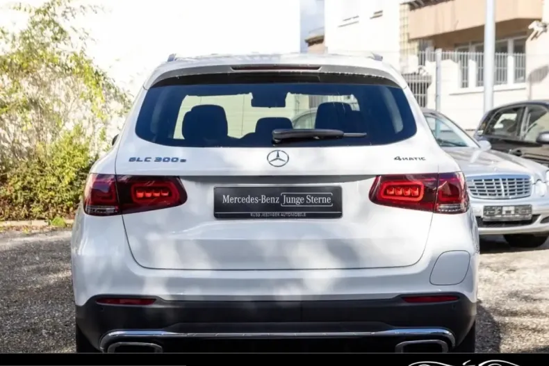 Mercedes-Benz GLC 300 (Clasa GLC) din 2021 cu 82.000 km - oferta MER211098 - foto 8