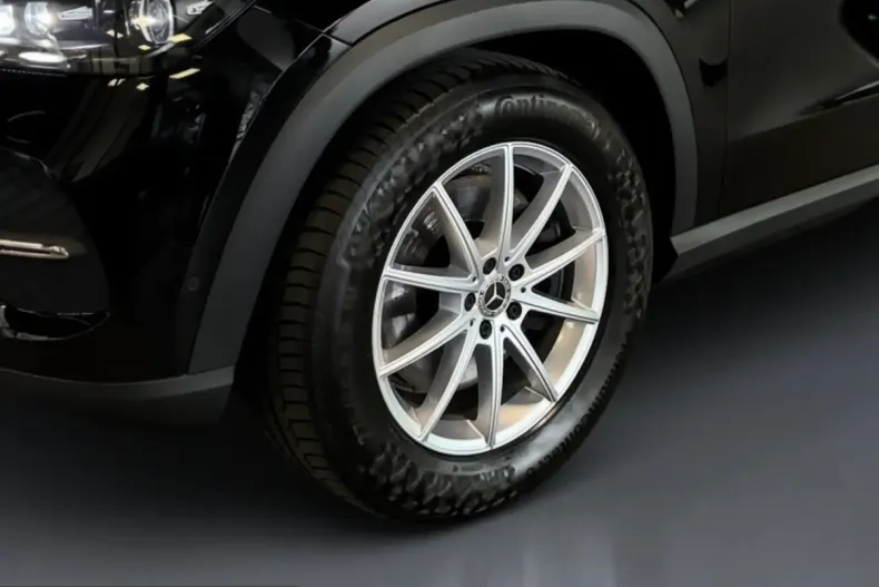 Mercedes-Benz GLE 350 (Clasa GLE) din 2025 cu 46.803 km - oferta MER211103 - foto 4