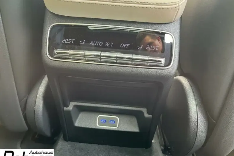 Mercedes-Benz GLE 63 AMG (Clasa GLE) din 2024 cu 24.900 km - oferta MER211104 - foto 16