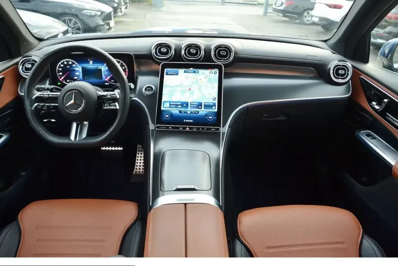 Mercedes-Benz GLC 300 (Clasa GLC) din 2022 cu 24.336 km - oferta MER211110 - foto 2